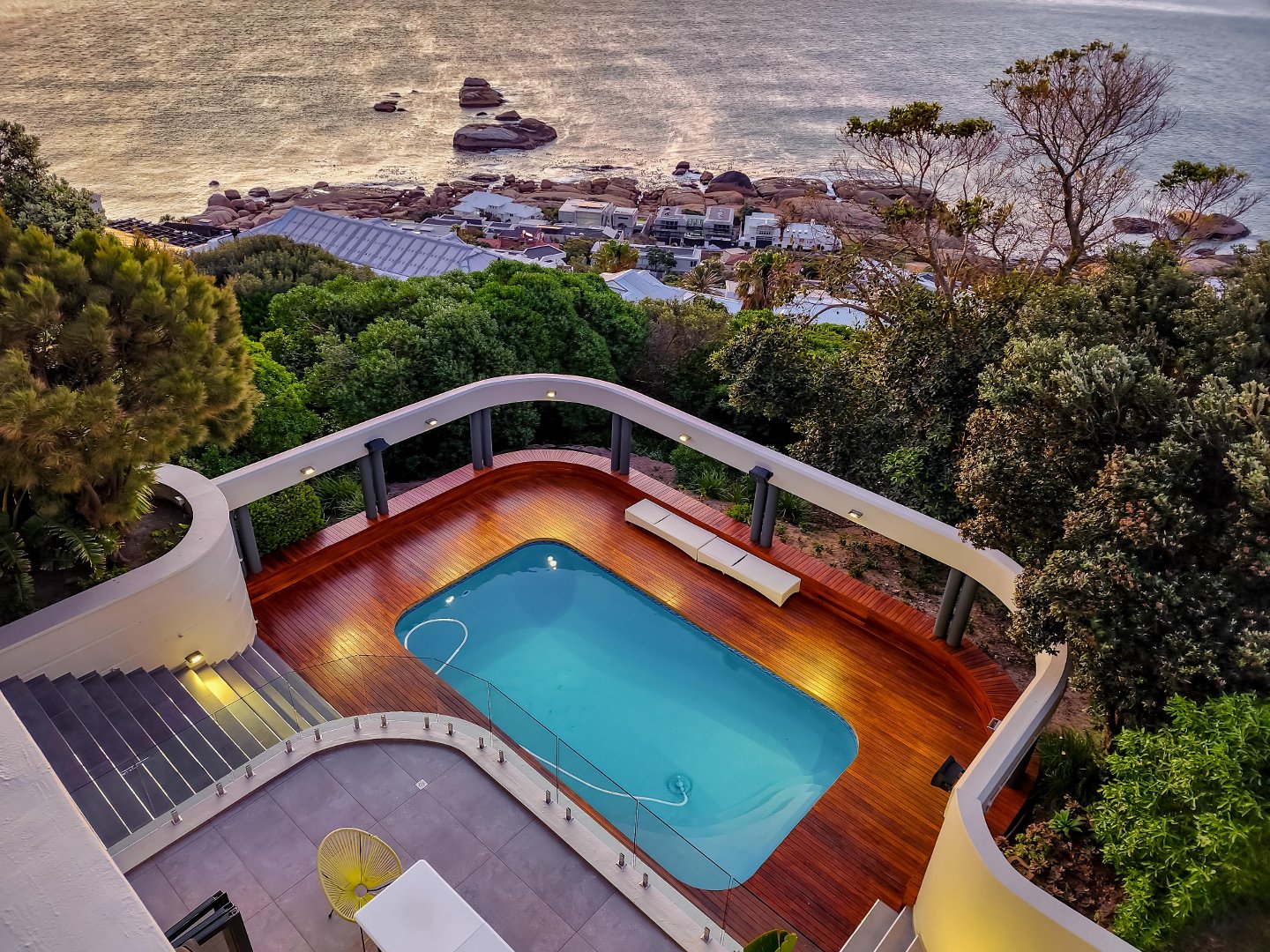 7 Bedroom Property for Sale in Llandudno Western Cape